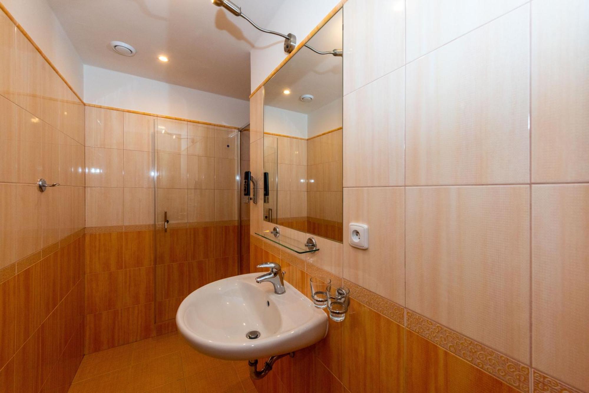 Hotel Modrin Pec pod Sněžkou Eksteriør billede
